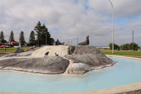 Roundabout near Pier Hotel