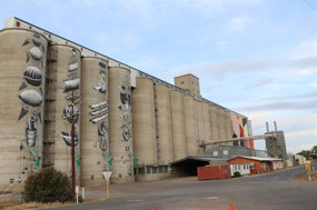 Huge receival site at Northam