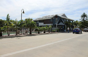 Entrance to Big4 Caravan Park