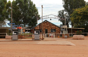 Curtin Springs Roadhouse & Caravan Park