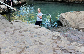 Katherine Thermal Springs in NT