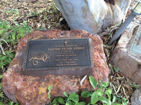 Memorial at Dunmarra