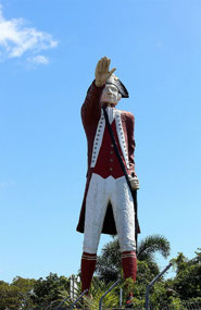Captain Cook BIG Aussie Icon Cairns