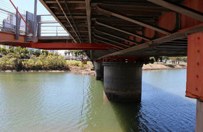 Swing Span used until 1925.  Bridge closed 1975