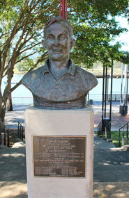 'Rod the Rocket' bust on the Fitzroy riverbank
