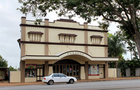 Paragon Theatre Childers looking OK from front