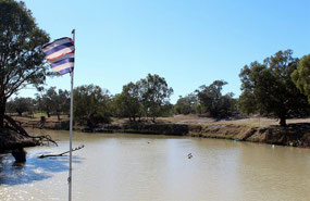 Just another bend in the River Darling
