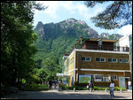 Cable car going to one of the lower peaks