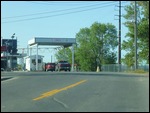 At the US Border post - To Canada!