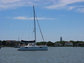 Pas de Deux anchored at Silver Lake