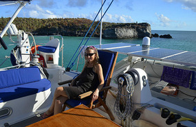 Donna relaxes in Annie Bight
