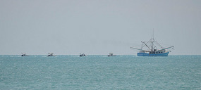Along Russell Island--Bahamians goin' fishin'