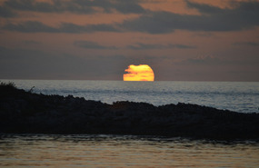 Sun setting at Fowl Cay