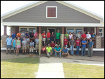 The whole group in front of Jennifers