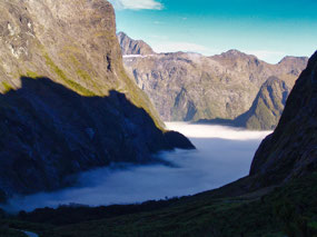 Mist in Valley - Tunnel Viewpoint