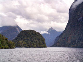 Doubtful Sound Boat Cruise
