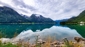 Unbelievable views driving around the lake