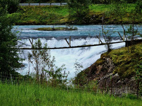 Haugfossen waterfall