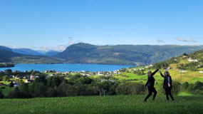 hill above Hafslovatnet Lake-Halfslo