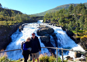 Viewpoint over 1st drop of Vøringsfossen