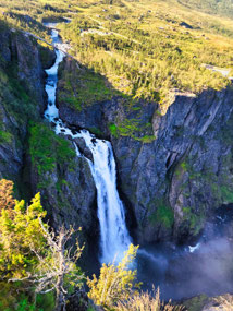 Vøringsfossen dropping 600 feet