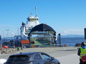 Ferry Avganger-Mortavika - like a fjord cruise