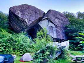 Skipheller-Norway's largest rock from ice age