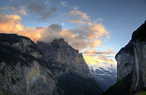 Sunset over the Mountains in Lauterbrunnen 
