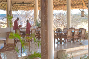 Sassab Lodge - dining area