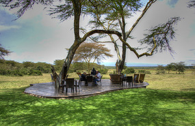 Outdoor Patio - Solio Lodge