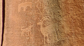 Petroglyphs along Fremont River