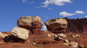  Twin Rocks--Capitol Reef Ntl Pk