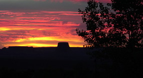  Sunrise at Wahweap Campsite