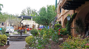 Tlaquepaque Courtyard