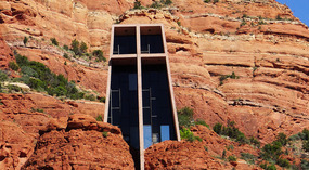  Chapel of the Holy Cross