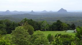 Glass House Mtn from Mary Cairncross Park