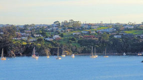 Cruising Victoria Coast to Eden