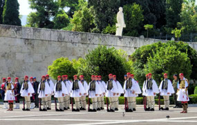 Guards (Evzones)
