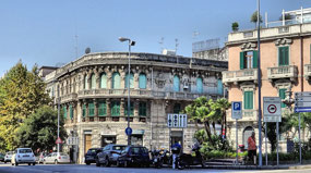Building along Messina Street