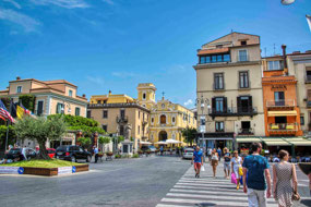 Sorrento Main Square