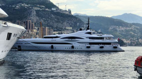 Yacht in Hercules Harbor