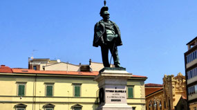 di Vittorio Emanuele II statue 