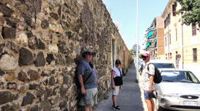walk along old wall