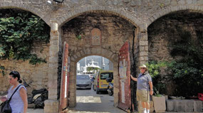 Entrance from Harbor into Old Town