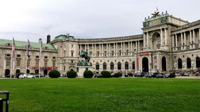 Hofburg Palace on Heros Sq (Heldenplatz)