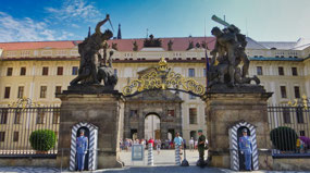 Giants Gate - Castle entrance