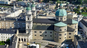 Panoramic Terrace View - Cathedral Square