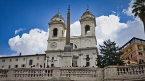Church of Trinita Dei Monti at top of Steps