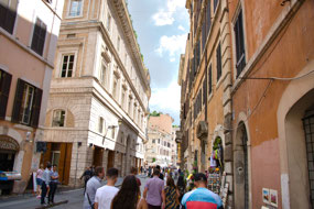 enjoying the Rome Streets