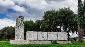 Piazza Pia - St Catherine monument
